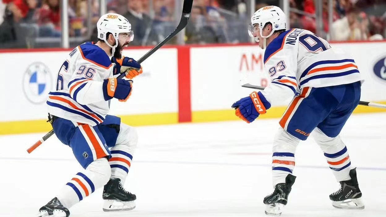 Vier erbitterte Duelle, drei Verlängerungen, ein hart umkämpftes Duell zwischen den Panthers und den Oilers